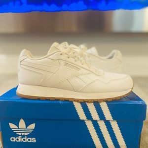 Reebok Classic Leather Sneakers in White/Gum